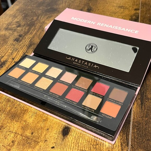 Anastasia Beverly Hills Modern Renaissance Eye Shadow Palette - Picture 2 of 5